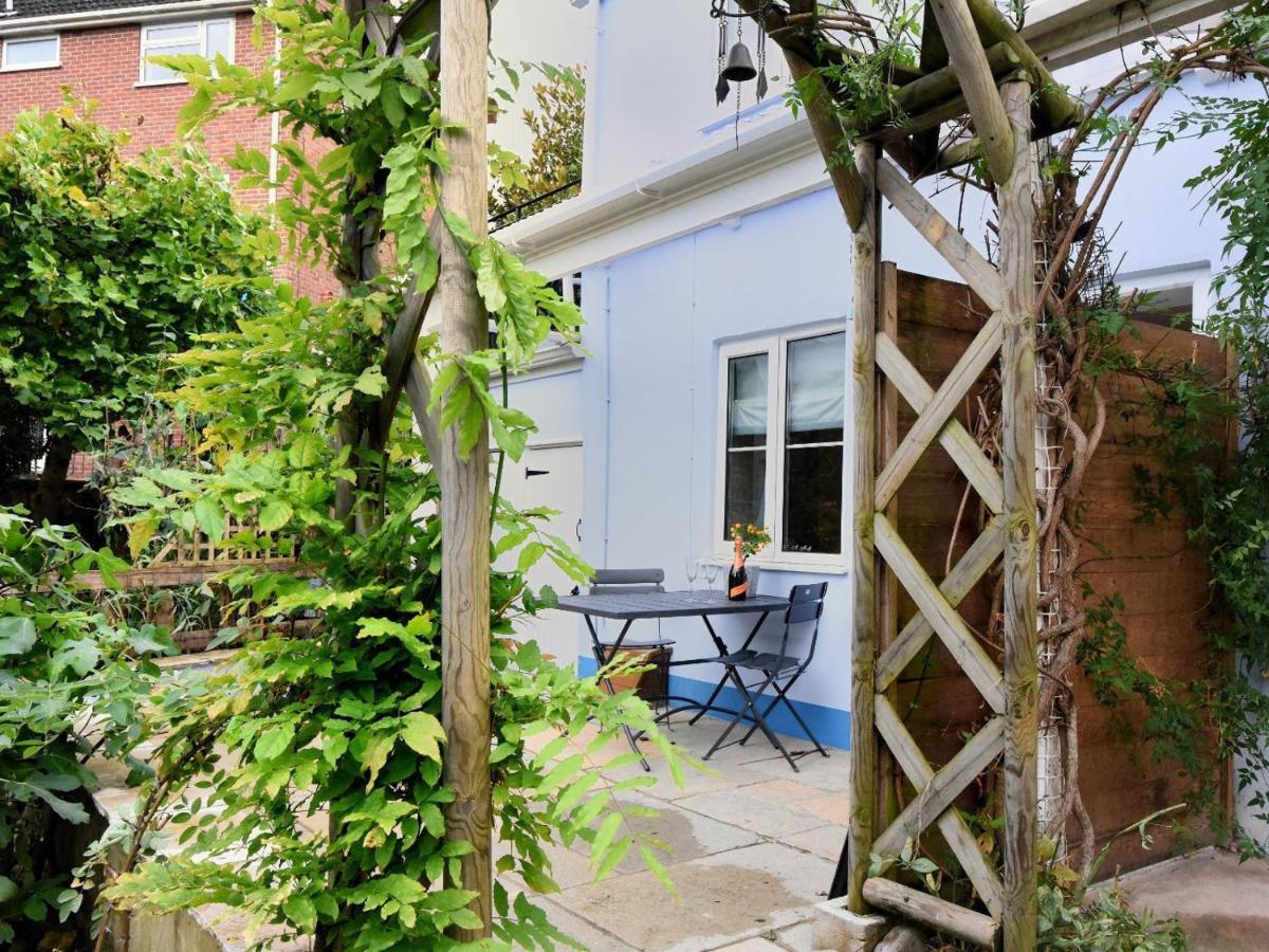 1 Lymbrook Cottages ライム・レジス エクステリア 写真