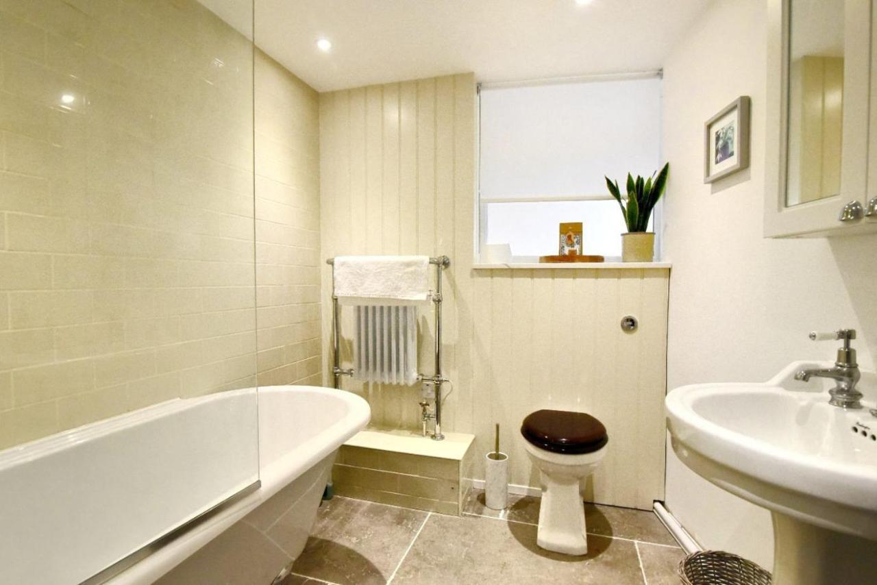 1 Lymbrook Cottages ライム・レジス エクステリア 写真